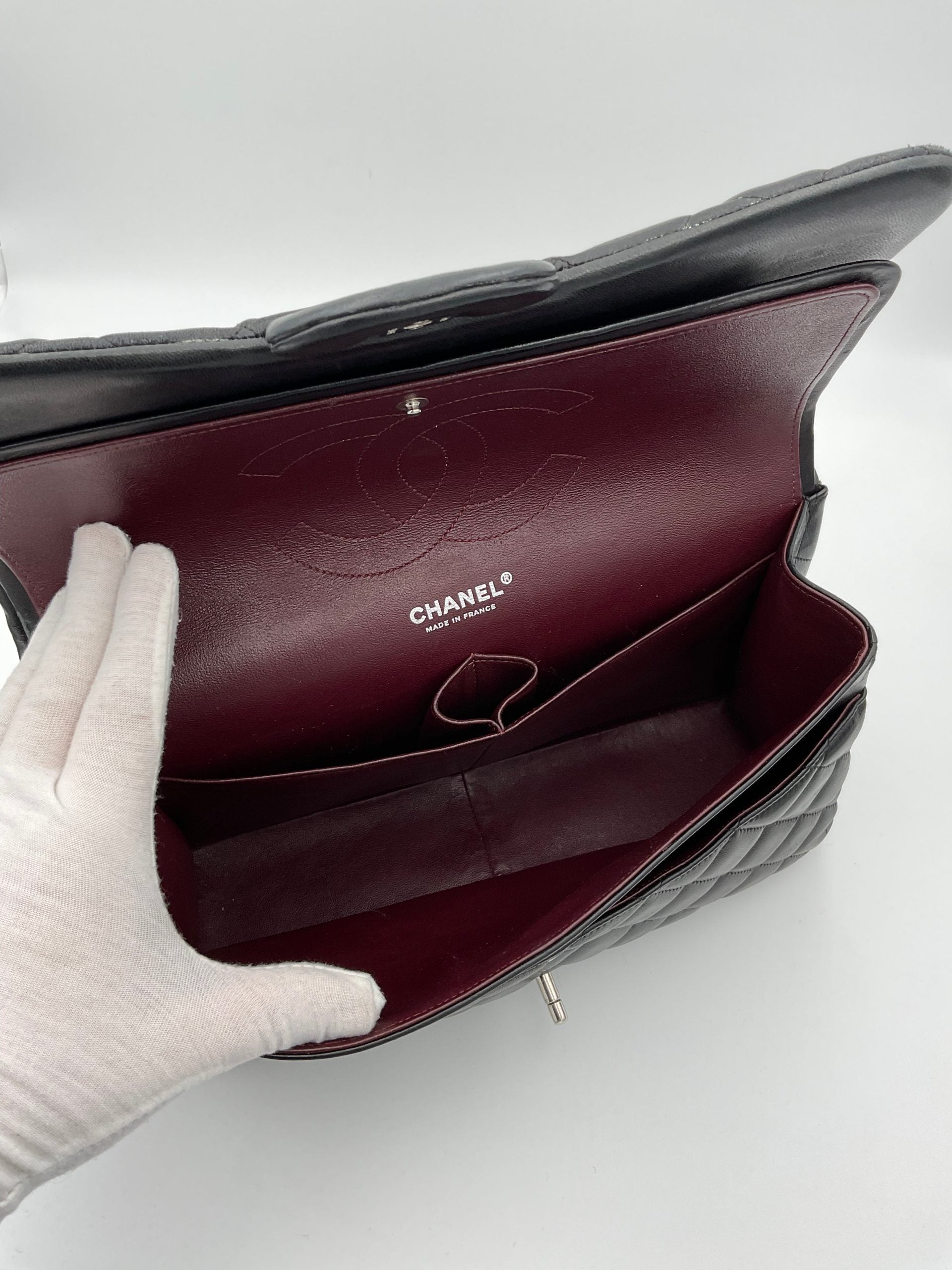 Chanel Timeless Classique Jumbo Handväska