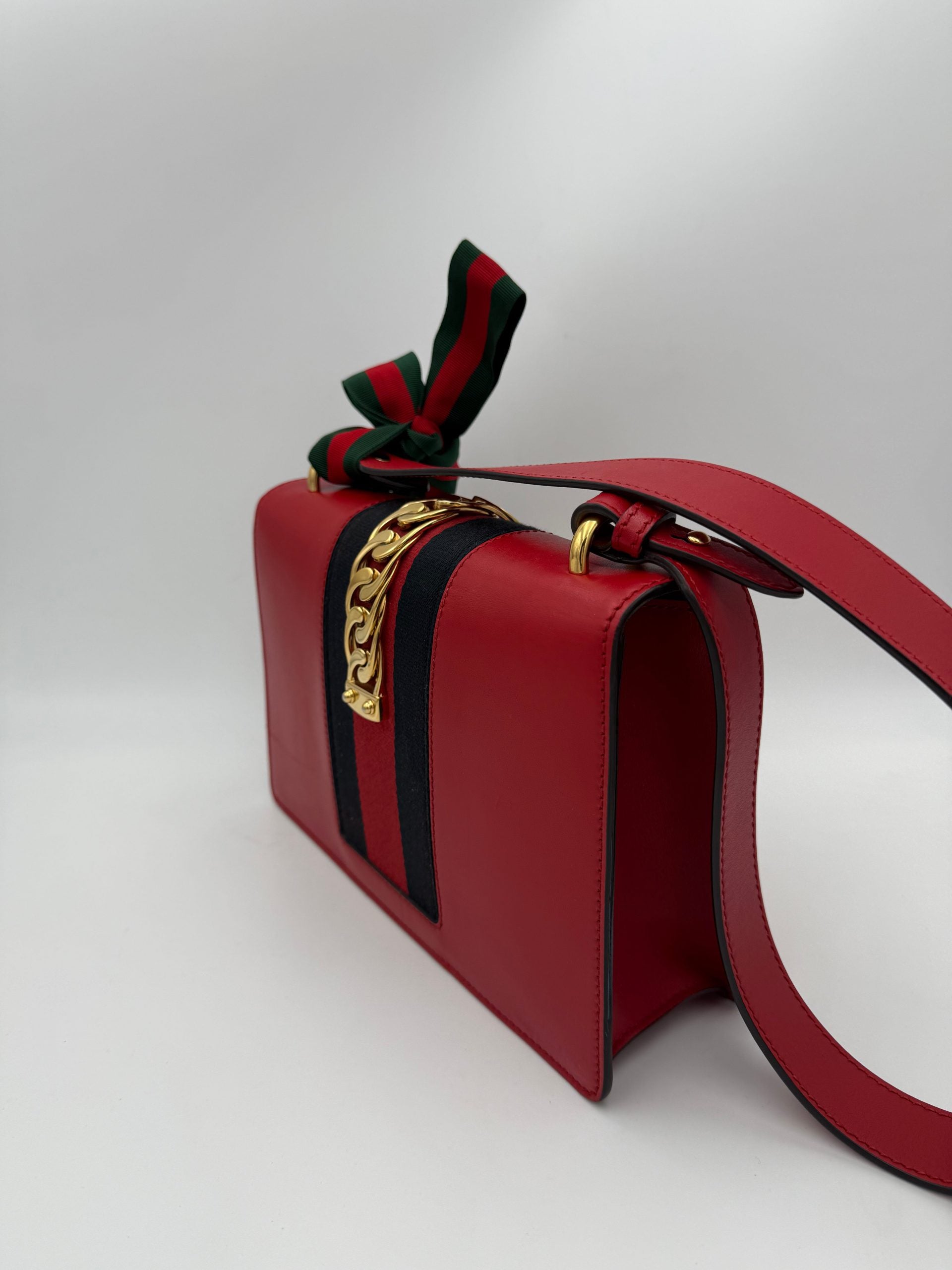Gucci Sylvie Röd Handväska