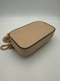 Gucci GG Jumbo Beige Axelremsväska med Framficka