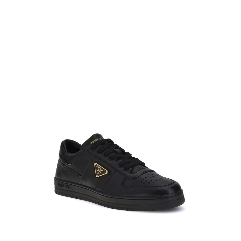 Prada Svarta Sneakers I Kalvläder Low Top