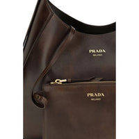 Prada Brun Axelväska I Läder