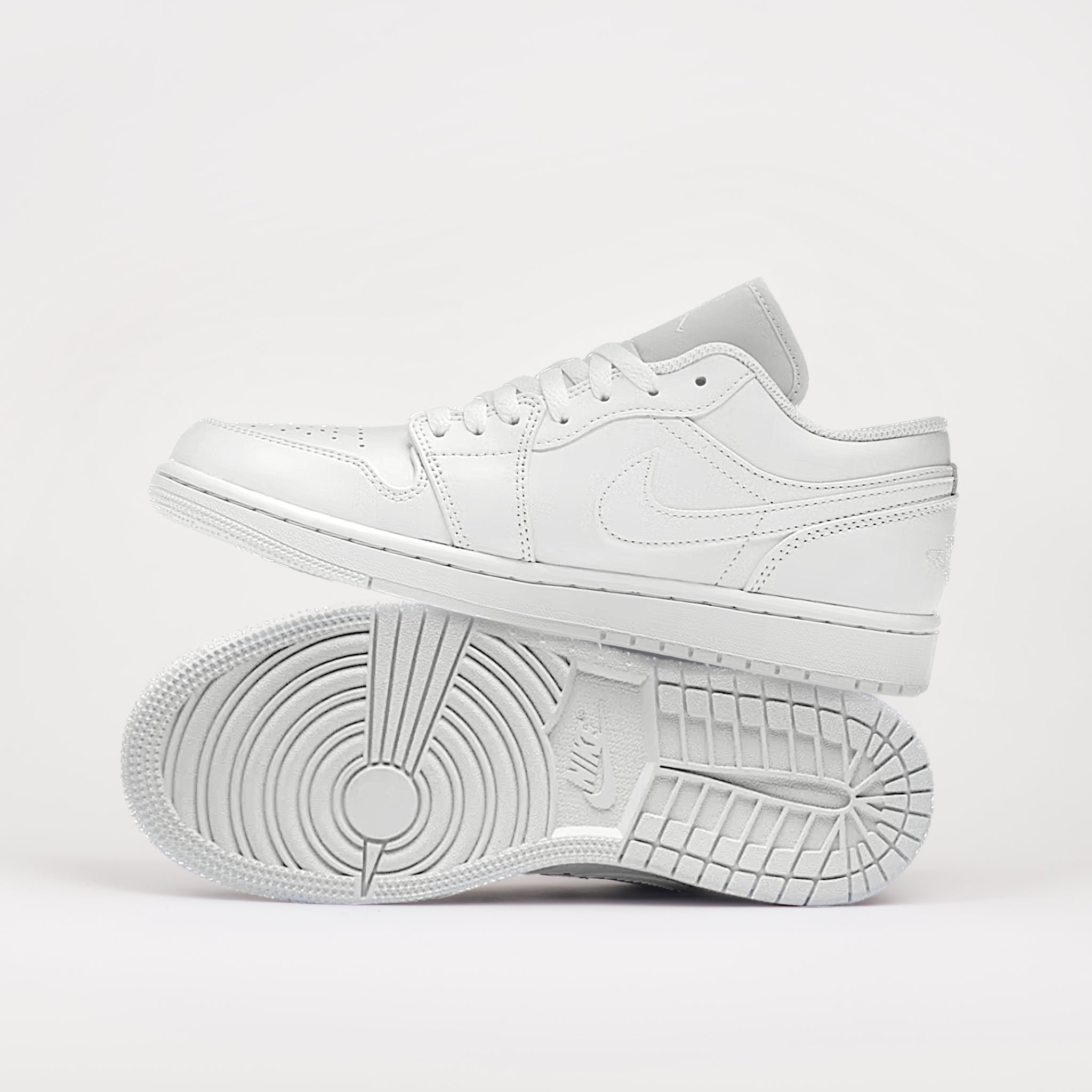 Jordan 1 Low Triple White