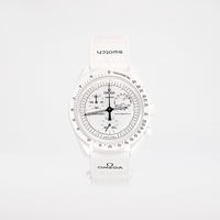 Swatch x Omega Bioceramic Moonswatch Mission To Moonphase Snoopy SO33W700﻿