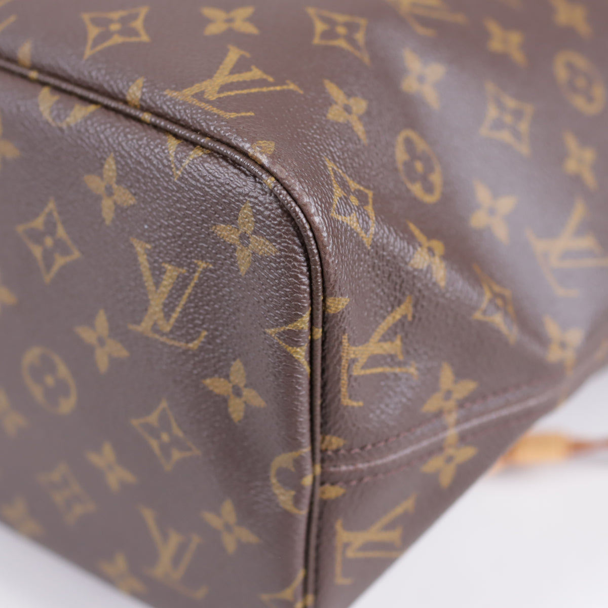 Louis Vuitton Monogram Neverfull MM Tote Väska Brun / GHV
