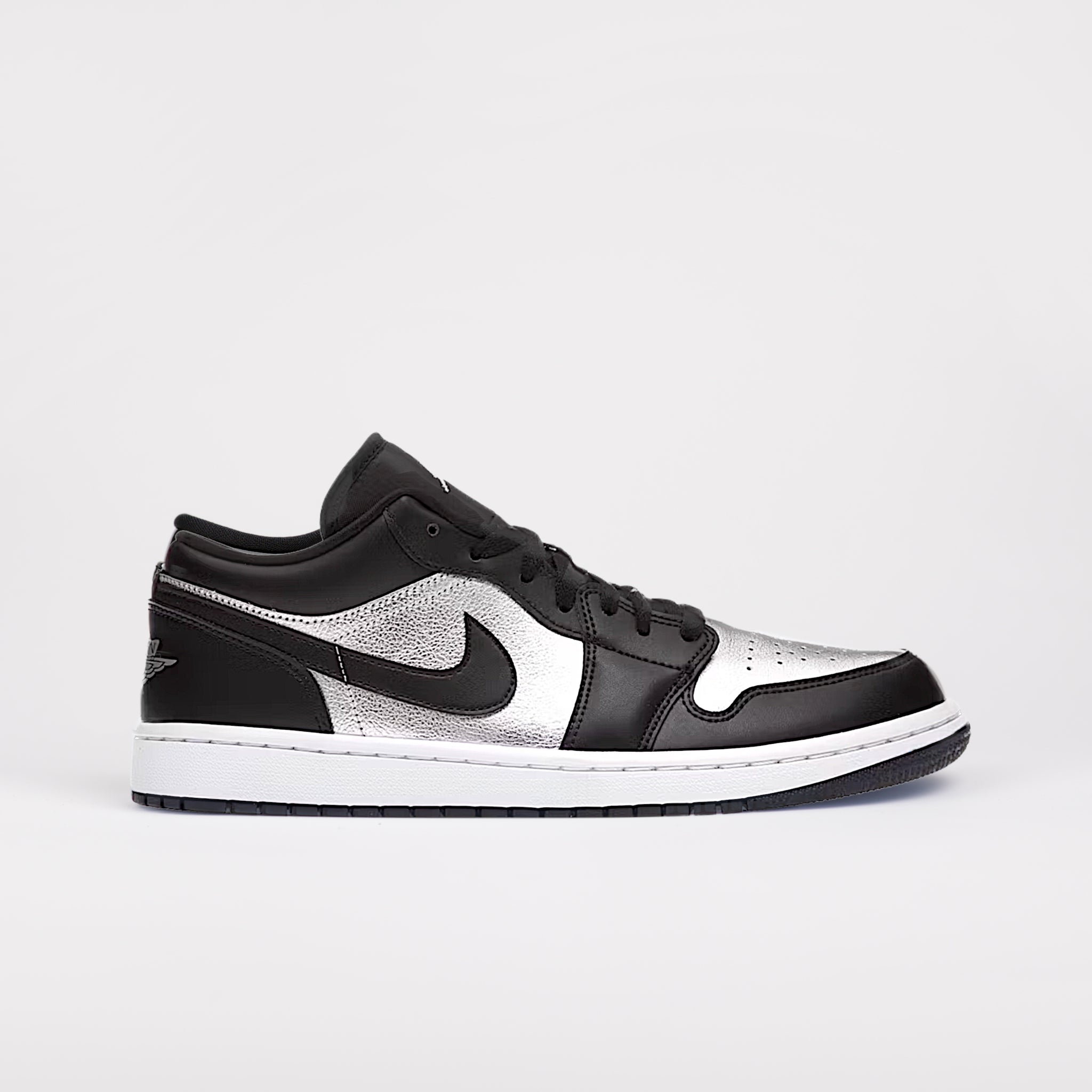 Jordan 1 Low Black Metallic Silver (Dam)